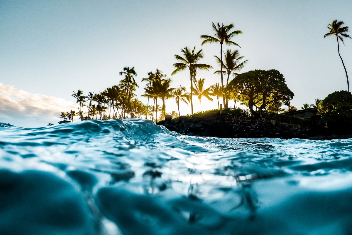 Beautiful-Tropical-Island-Paradise-of-Maui-Hawaii-resize-AdobeStock_232666278.jpg