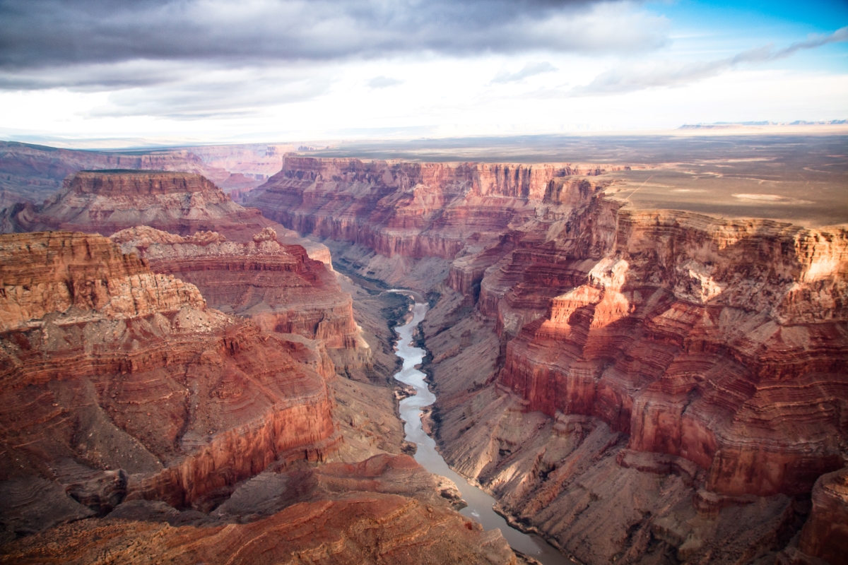 The-grand-canyon-united-states-AdobeStock_158229385.jpg