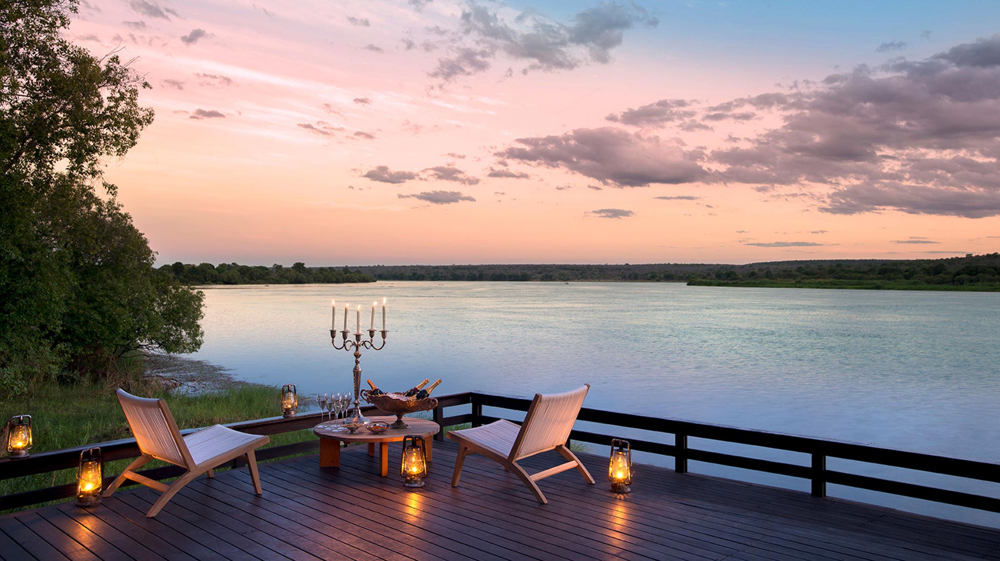 10-royal-chundu-zambezi-river-lodge-exteriors-deck-04.jpg