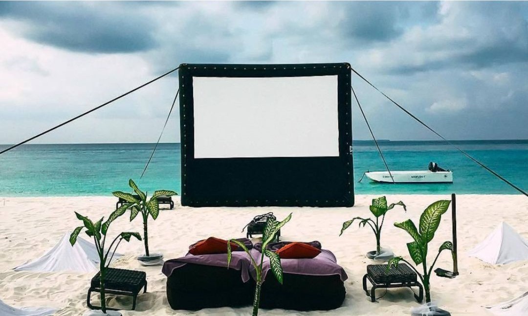 o2a-romantic-safaris-moofushi.jpg