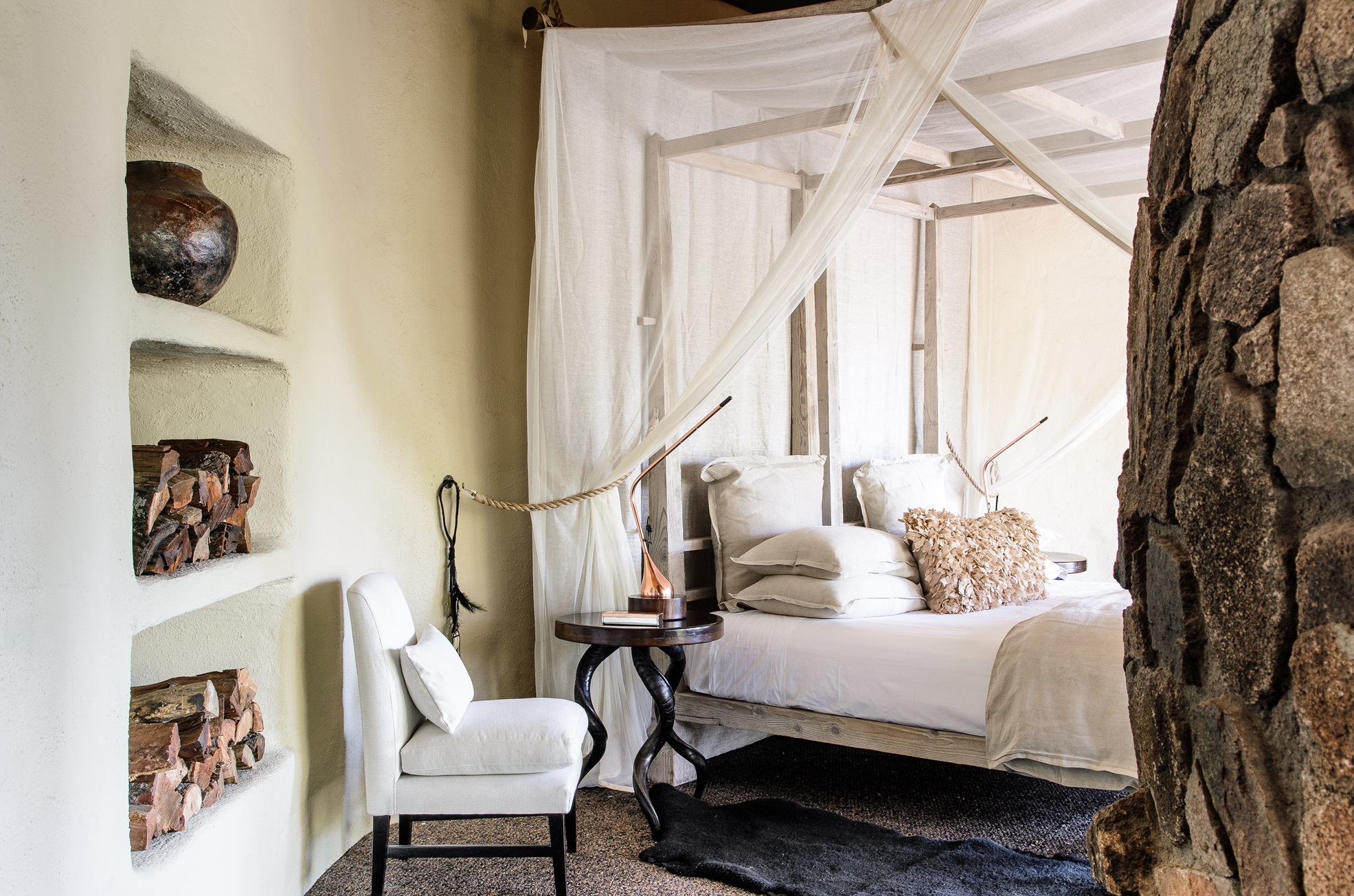 singita-boulders-lodge-room-suite-interior-01.jpg