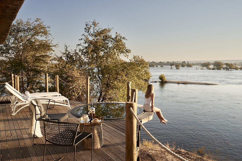 8.o2a-zimvszam-vicfallsriverlodge.jpg