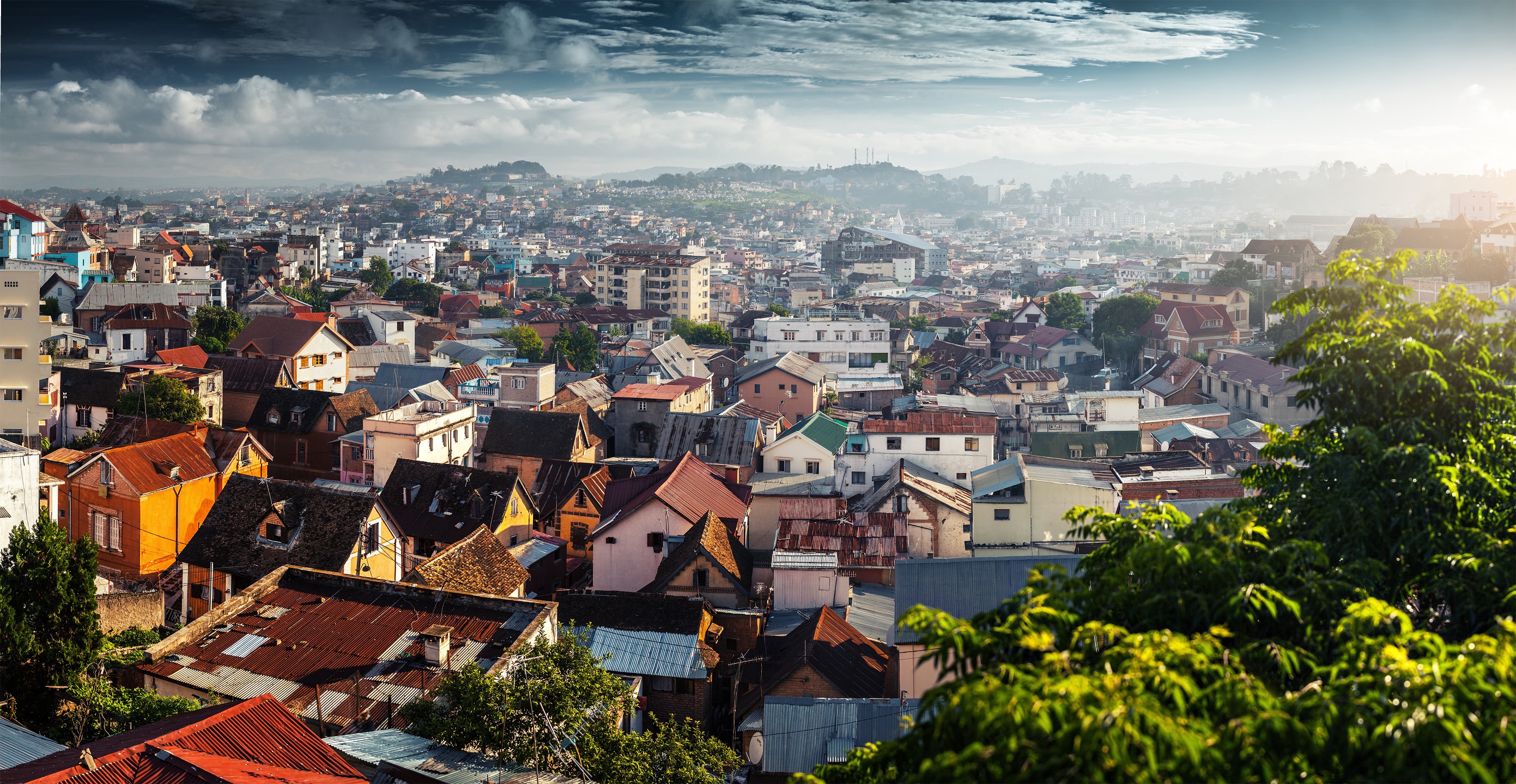 madagascar-city-of-antananarivo95027677-2.jpeg