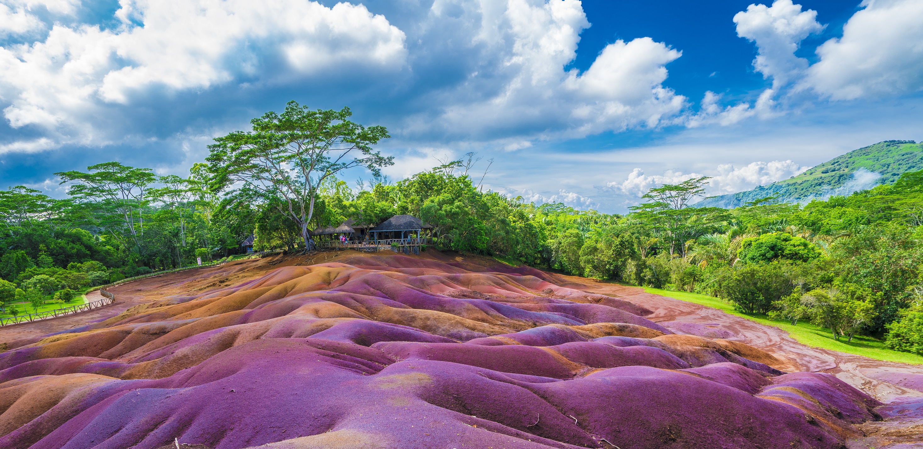 seven-coloured-earth-on-chamarel-mauritius-island193607695-1.jpeg